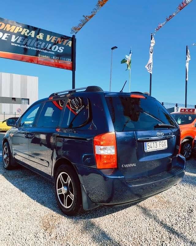 Usado Kia Carnival EX 185 CV (136 kW) 2006 Negro Monovolumen