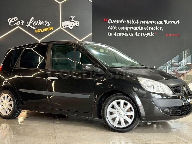 Usado Renault Scénic II 110 CV (80 kW) 2008 Negro Monovolumen