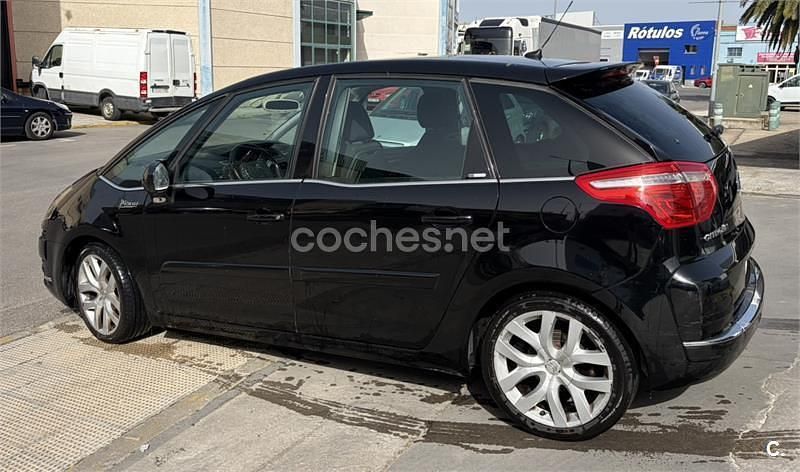 Usado Citroën C4 Picasso Exclusive 110 CV (80 kW) 2008 Negro Monovolumen