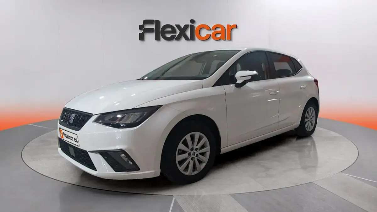 Usado Seat Ibiza Reference 80 CV (58 kW) 2023 Blanco Utilitario