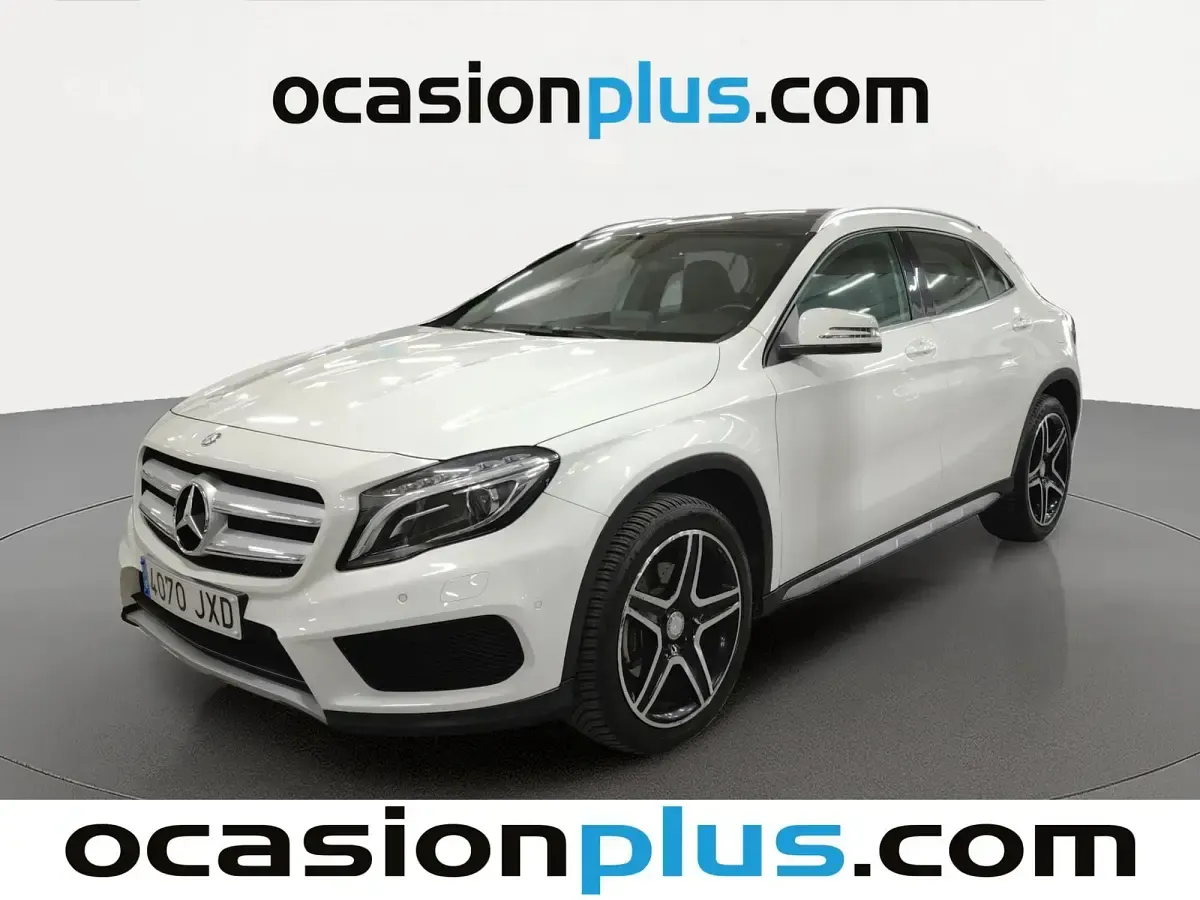 Usado Mercedes GLA220 AMG line 177 CV (130 kW) 2017 SUV