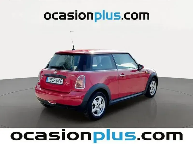 Usado Mini ONE 95 CV (69 kW) 2009 Rojo Utilitario