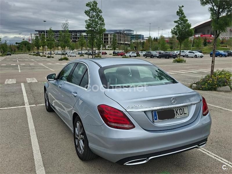 Usado Mercedes C220 170 CV (125 kW) 2017 Gris / plata Berlina