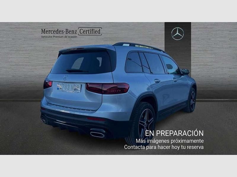 Usado Mercedes GLB200 150 CV (110 kW) 2025 SUV