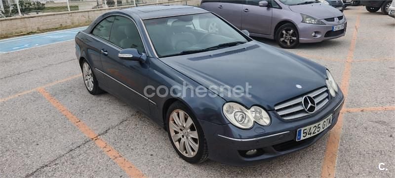 Usado Mercedes CLK320 Elegance 224 CV (164 kW) 2006 Azul Coupe