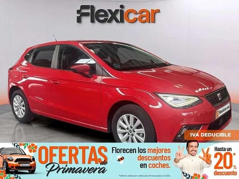 Usado Seat Ibiza Reference 80 CV (58 kW) 2023 Rojo Utilitario