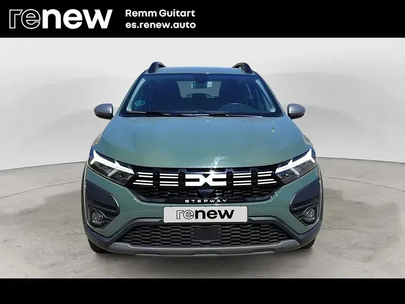 Usado Dacia Sandero Expression 100 CV (73 kW) 2023 Gris Berlina