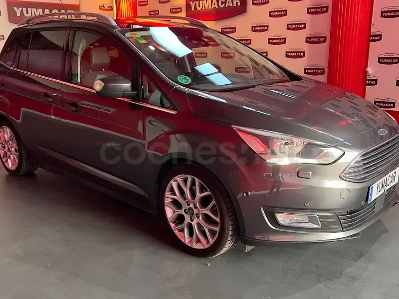 Usado Ford Grand C-Max Titanium 150 CV (110 kW) 2015 Gris / plata Monovolumen