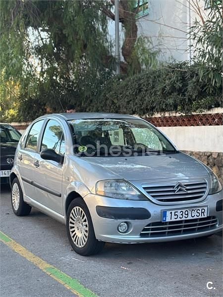 Usado Citroën C3 Exclusive 75 CV (55 kW) 2004 Gris / plata Berlina