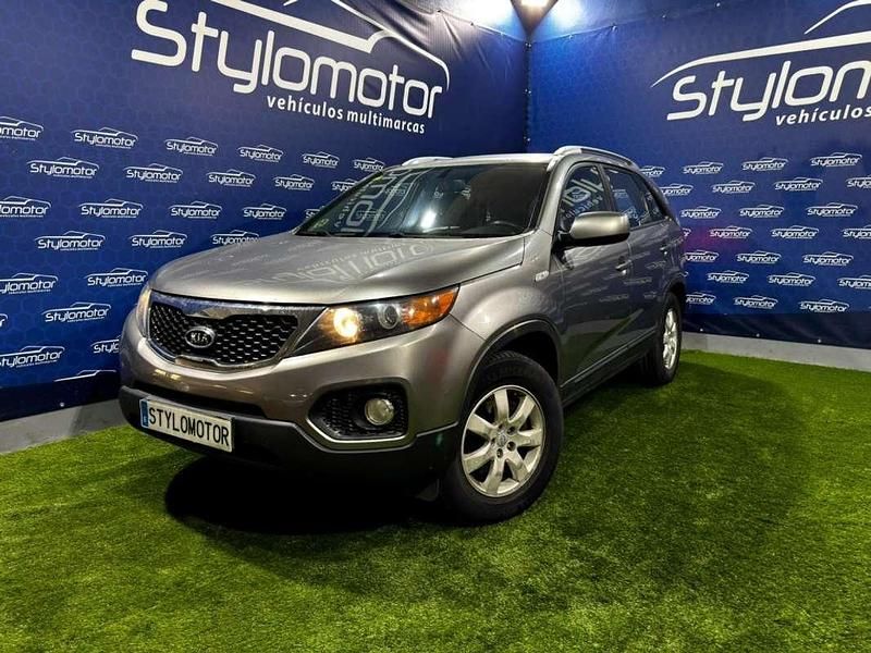 Gris Usado 2010 Kia Sorento Active SUV | 9990 € (Precio justo) - Imagen 1/4