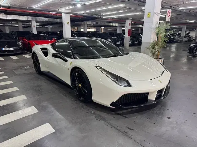 Usado Ferrari 488 670 CV (492 kW) 2015 Blanco Coupe