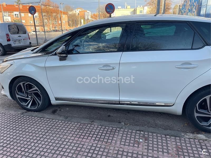 Usado DS Automobiles DS5 Style 181 CV (133 kW) 2017 Blanco Utilitario