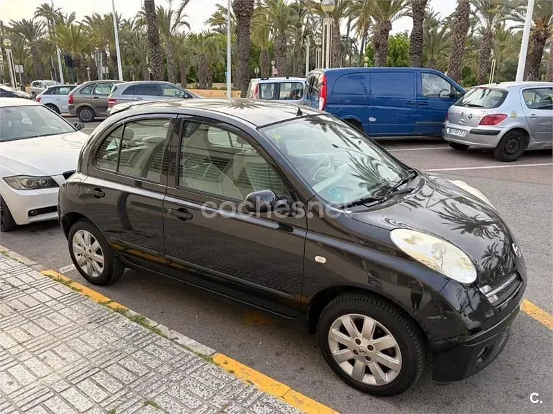 Usado Nissan Micra Acenta 88 CV (64 kW) 2006 Negro Berlina