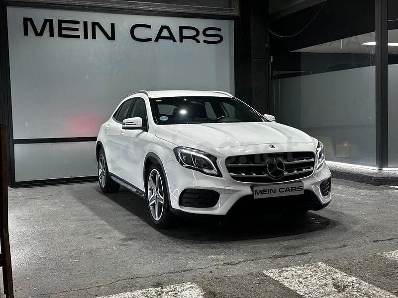 Usado Mercedes GLA180 122 CV (89 kW) 2018 Blanco SUV