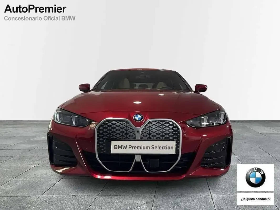 Nuevo BMW i4 Comfort Edition 250 kW (340 CV) 2026 Rojo Berlina