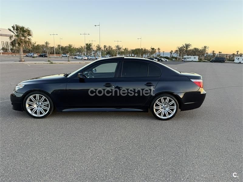 Usado BMW 550 Sport Line 367 CV (269 kW) 2007 Azul Berlina