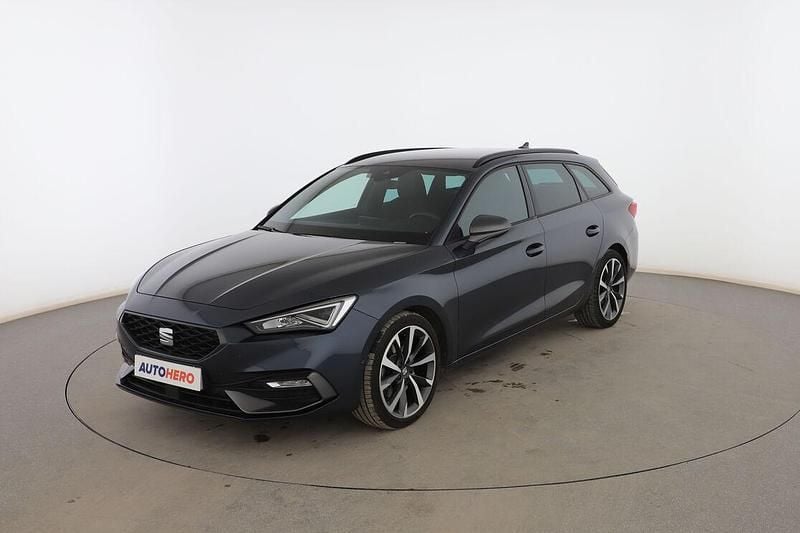 Gris Usado 2021 Seat Leon FR Familiar | 21.599 € (Precio justo) - Imagen 1/3