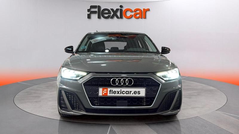 Usado Audi A1 Premium 110 CV (80 kW) 2022 Gris Berlina