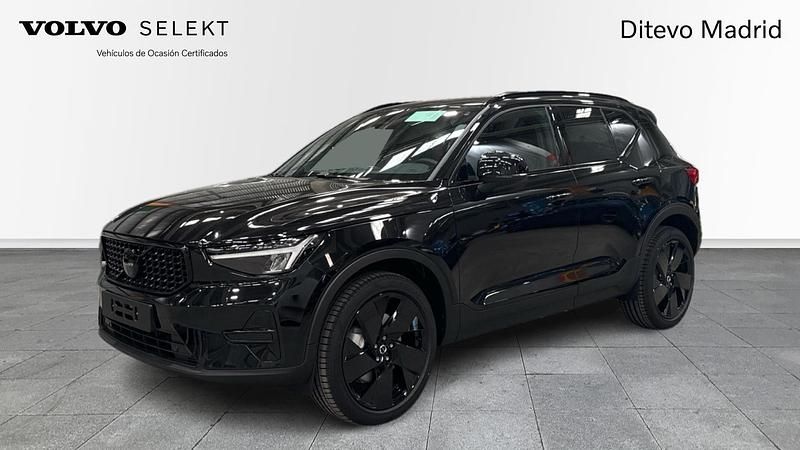 Negro Nuevo 2025 Volvo XC40 SUV | 41.800 € (Caro) - Imagen 1/4