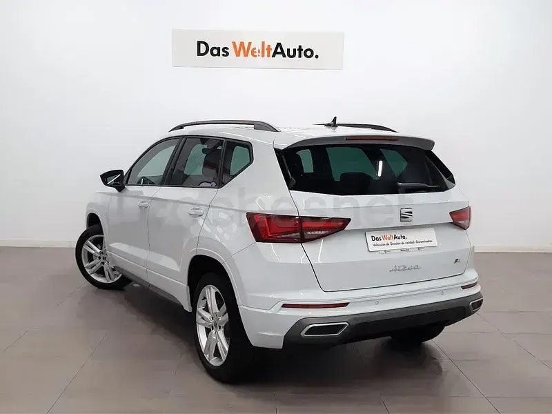 Usado Seat Ateca FR 150 CV (110 kW) 2025 Blanco SUV