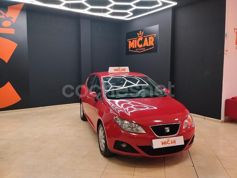 Rojo Usado 2019 Seat Ibiza Reference Berlina | 7999 € (Super precio) - Imagen 1/4