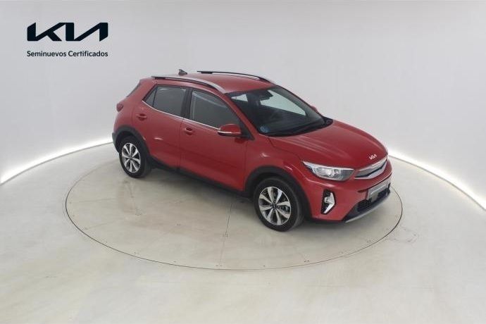 Usado Kia Stonic 100 CV (73 kW) 2024 SUV