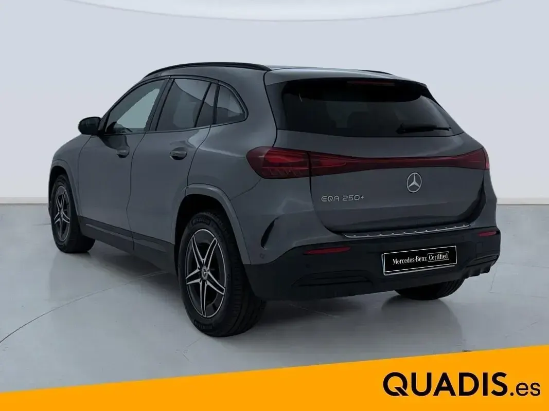 Usado Mercedes EQA250+ 139 kW (190 CV) 2025 Gris SUV