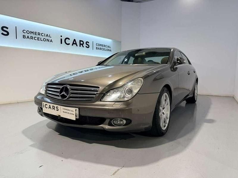 Usado Mercedes CLS350 272 CV (200 kW) 2005 Beige Coupe
