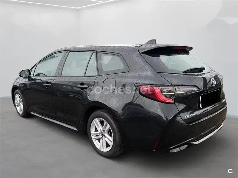 Usado Toyota Corolla Business Edition 122 CV (89 kW) 2019 Negro Familiar