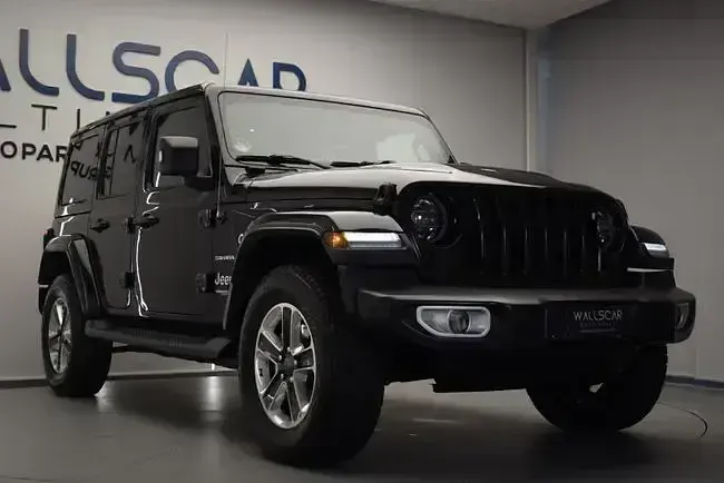 Usado Jeep Wrangler Sahara 200 CV (147 kW) 2019 Negro SUV