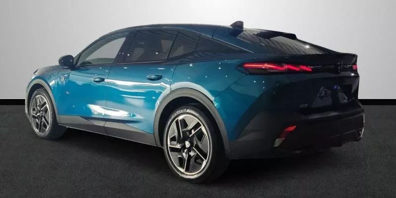 Usado Peugeot 408 GT GT 224 CV (164 kW) 2023 Azul Berlina