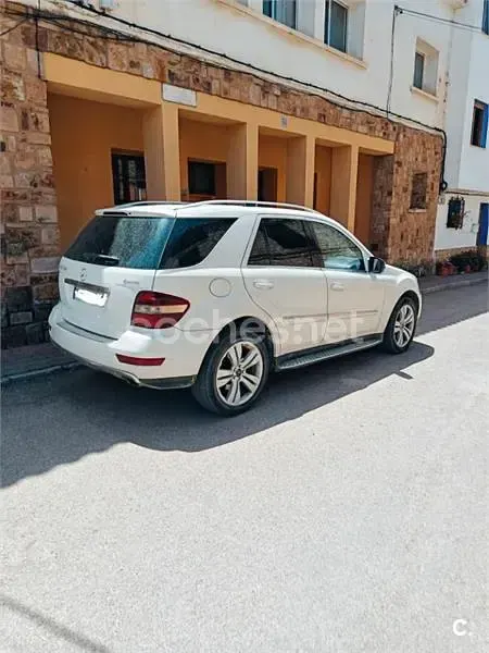 Usado Mercedes ML350 224 CV (164 kW) 2009 Blanco SUV