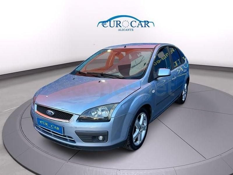 Usado Ford Focus Ghia 136 CV (100 kW) 2006 Azul Berlina
