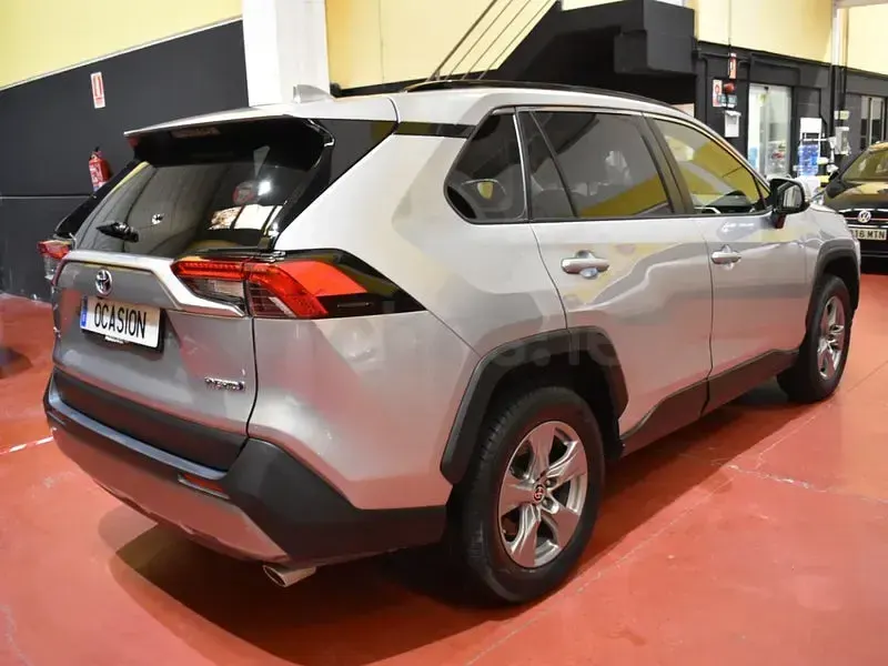 Occasion Toyota RAV4 Hybrid Luxury 218 PK (160 kW) 2024 Grijs SUV