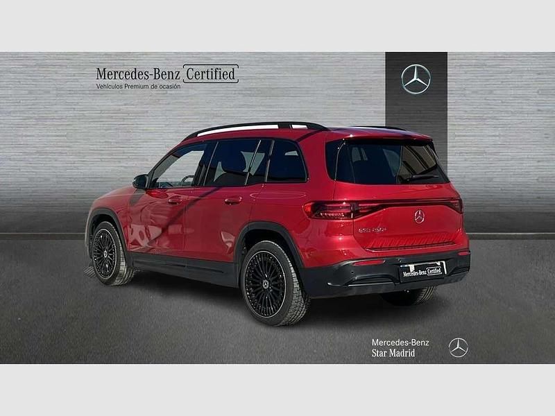 Usado Mercedes EQB250+ 139 kW (190 CV) 2025 Rojo SUV