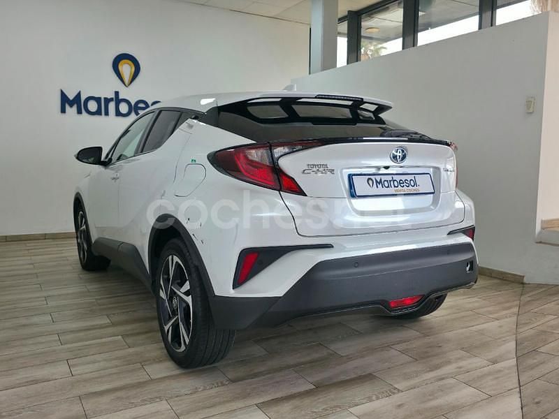 Usado Toyota C-HR Advance 122 CV (89 kW) 2022 Blanco SUV
