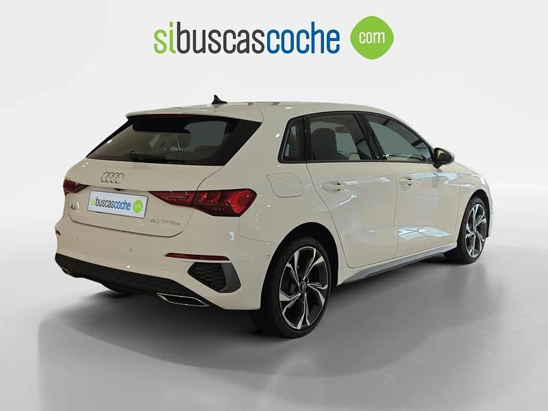 Usado Audi A3 Sportback e-tron S-Line 204 CV (150 kW) 2024 Blanco Utilitario