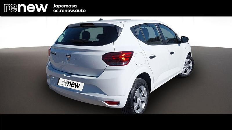 Usado Dacia Sandero Essentiel 67 CV (49 kW) 2022 Blanco glaciar Berlina
