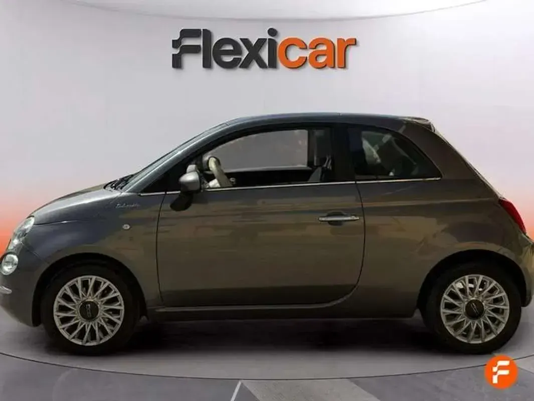 Usado Fiat 500 Dolcevita 71 CV (52 kW) 2023 Gris Berlina