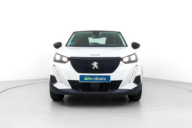 Usado Peugeot 2008 Active 101 CV (74 kW) 2021 Blanco SUV