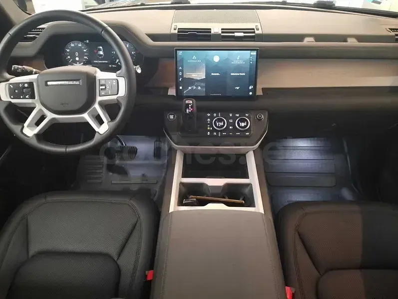 Usado Land Rover Defender SE 249 CV (183 kW) 2025 Beige SUV
