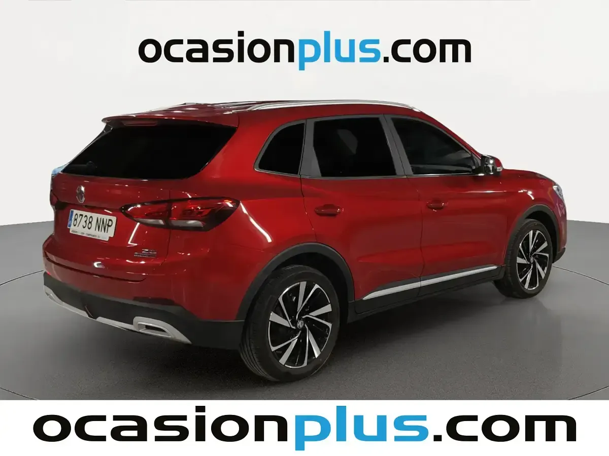 Usado MG ZS Luxury 197 CV (144 kW) 2026 Rojo SUV