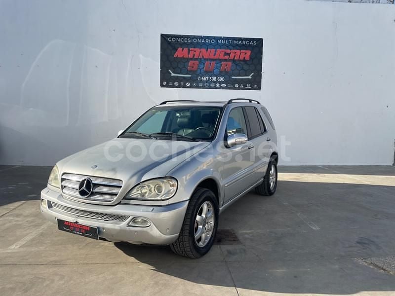 Gris / plata Usado 2003 Mercedes ML400 SUV | 4790 € (Precio justo) - Imagen 1/4
