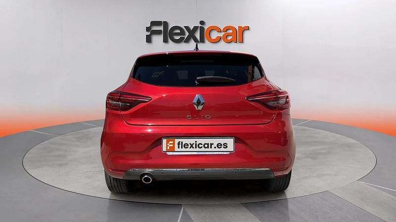 Begagnad Renault Clio V Evolution 101 HK (74 kW) 2024 Röd Sedan