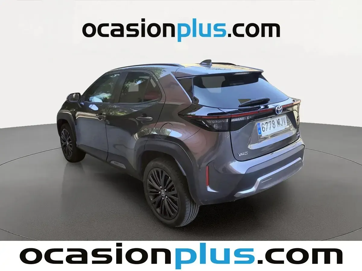 Usado Toyota Yaris Cross 116 CV (85 kW) 2023 SUV