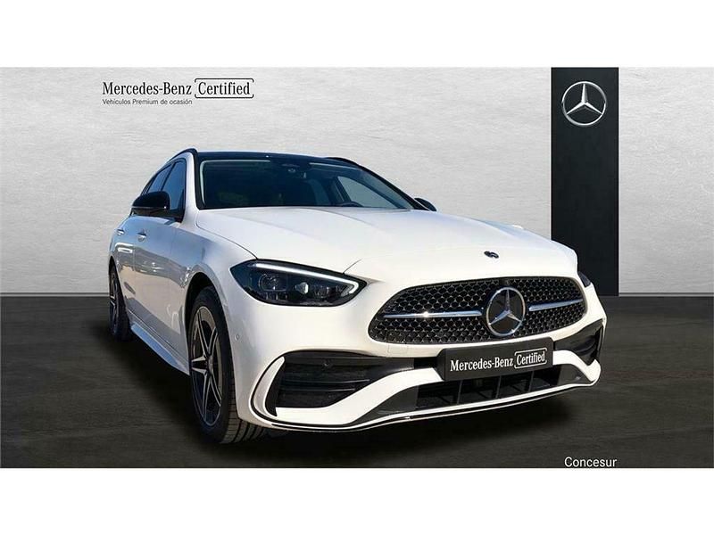 Usado Mercedes C300e AMG line 313 CV (230 kW) 2022 Blanco Familiar