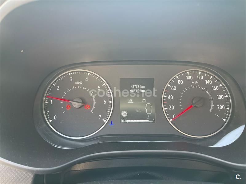 Usado Dacia Sandero Essentiel 91 CV (66 kW) 2024 Negro Berlina