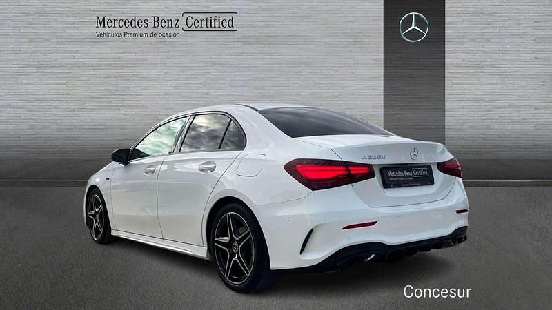 Usado Mercedes A200 150 CV (110 kW) 2023 Blanco Berlina