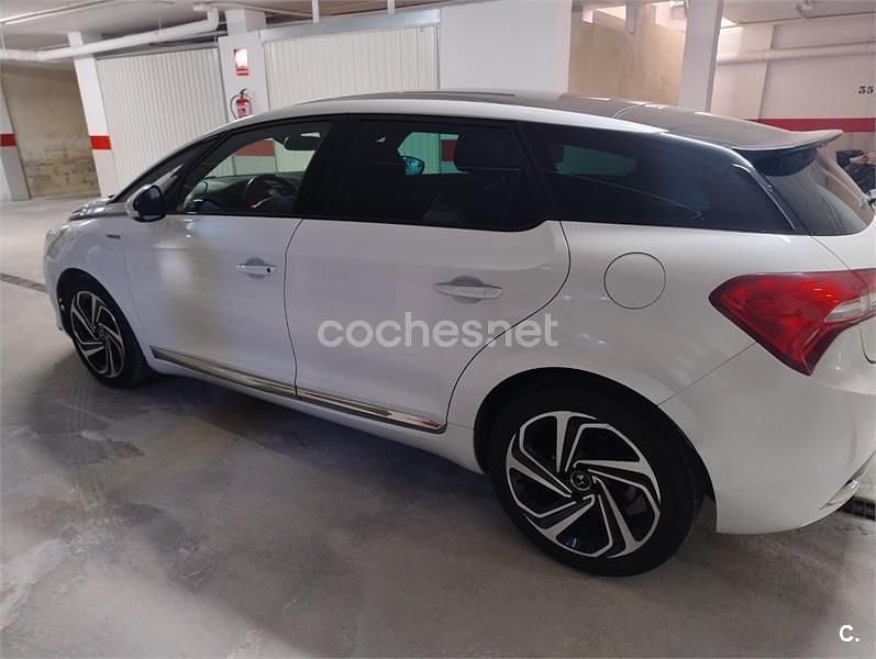 Usado DS Automobiles DS5 Style 150 CV (110 kW) 2015 Blanco Utilitario