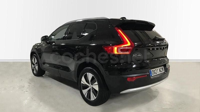 Usado Volvo XC40 Core 163 CV (119 kW) 2025 Negro SUV